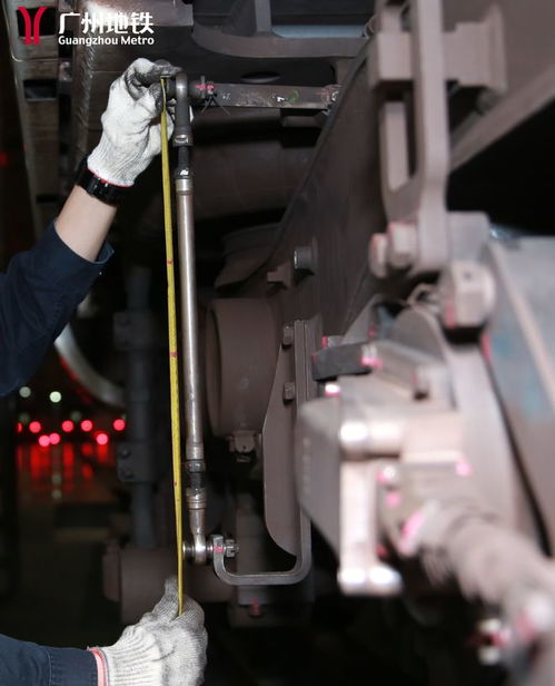 地鐵列車空氣彈簧熱壓平板機(jī)中的限高技術(shù)解析